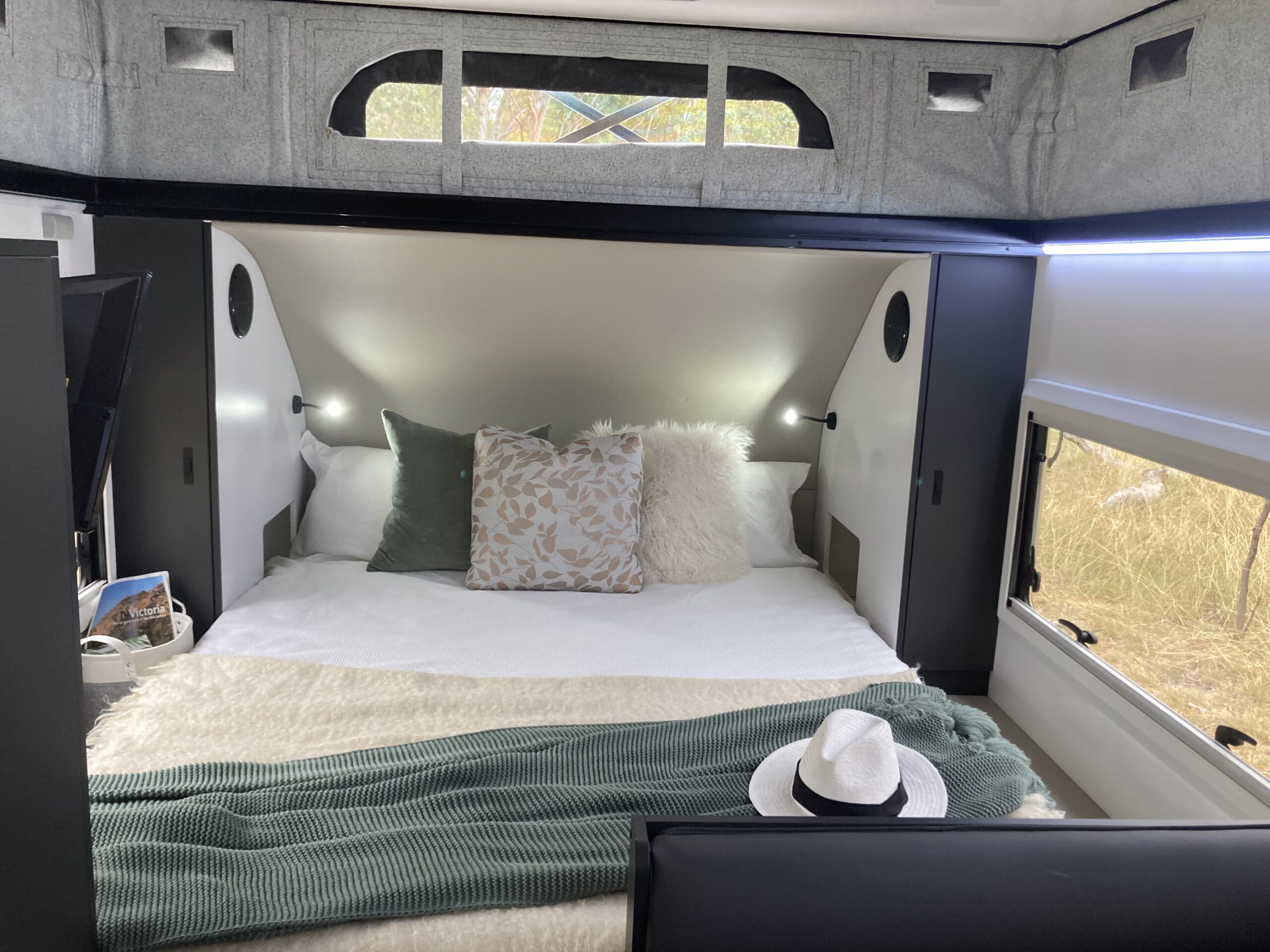Lyfe RV17 Hybrid caravan interior